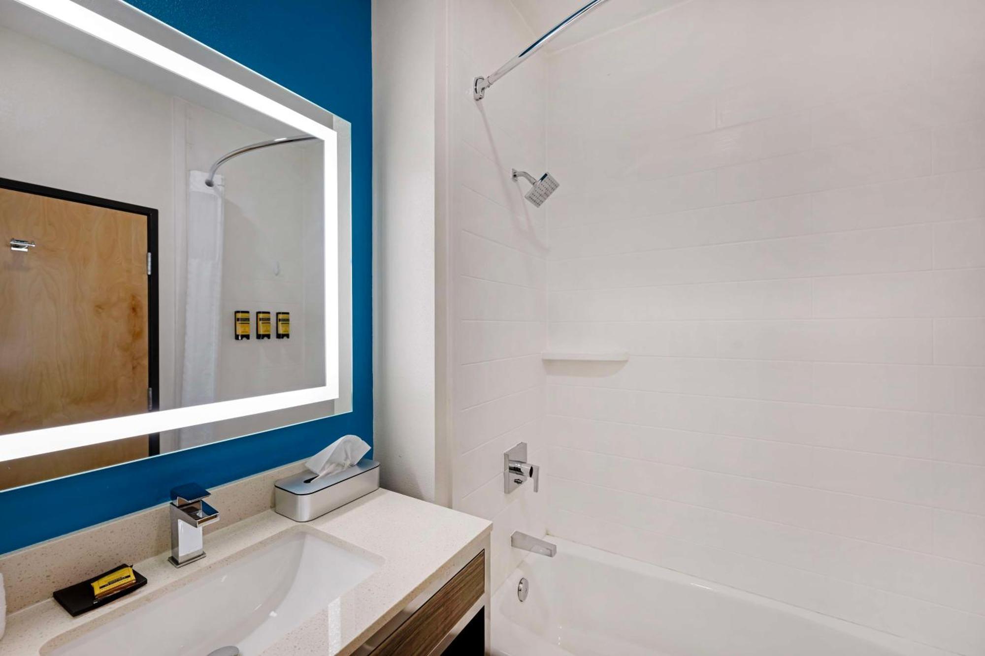 Western Executive Residency Hotel Carlsbad