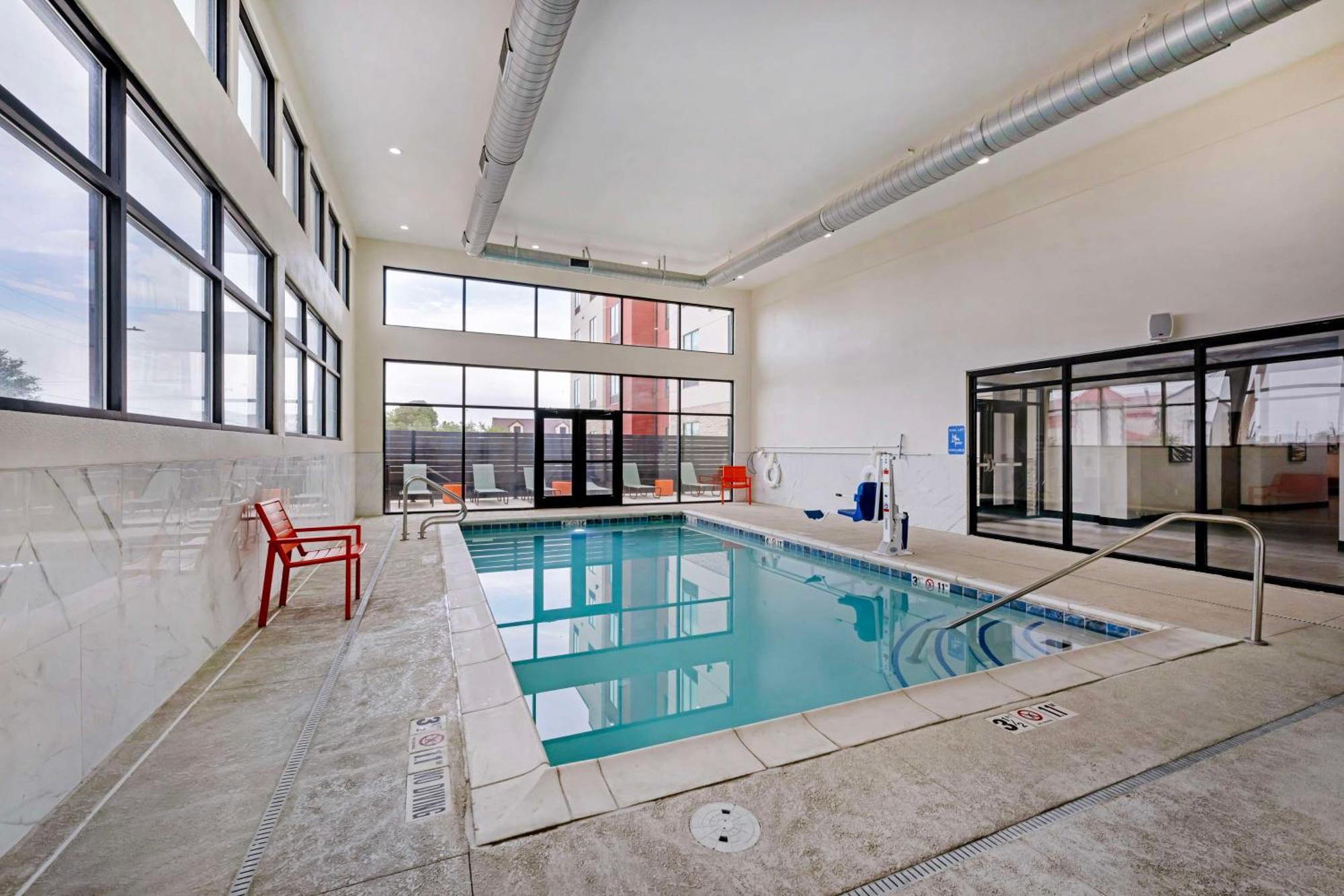 Western Executive Residency Hotel 3*