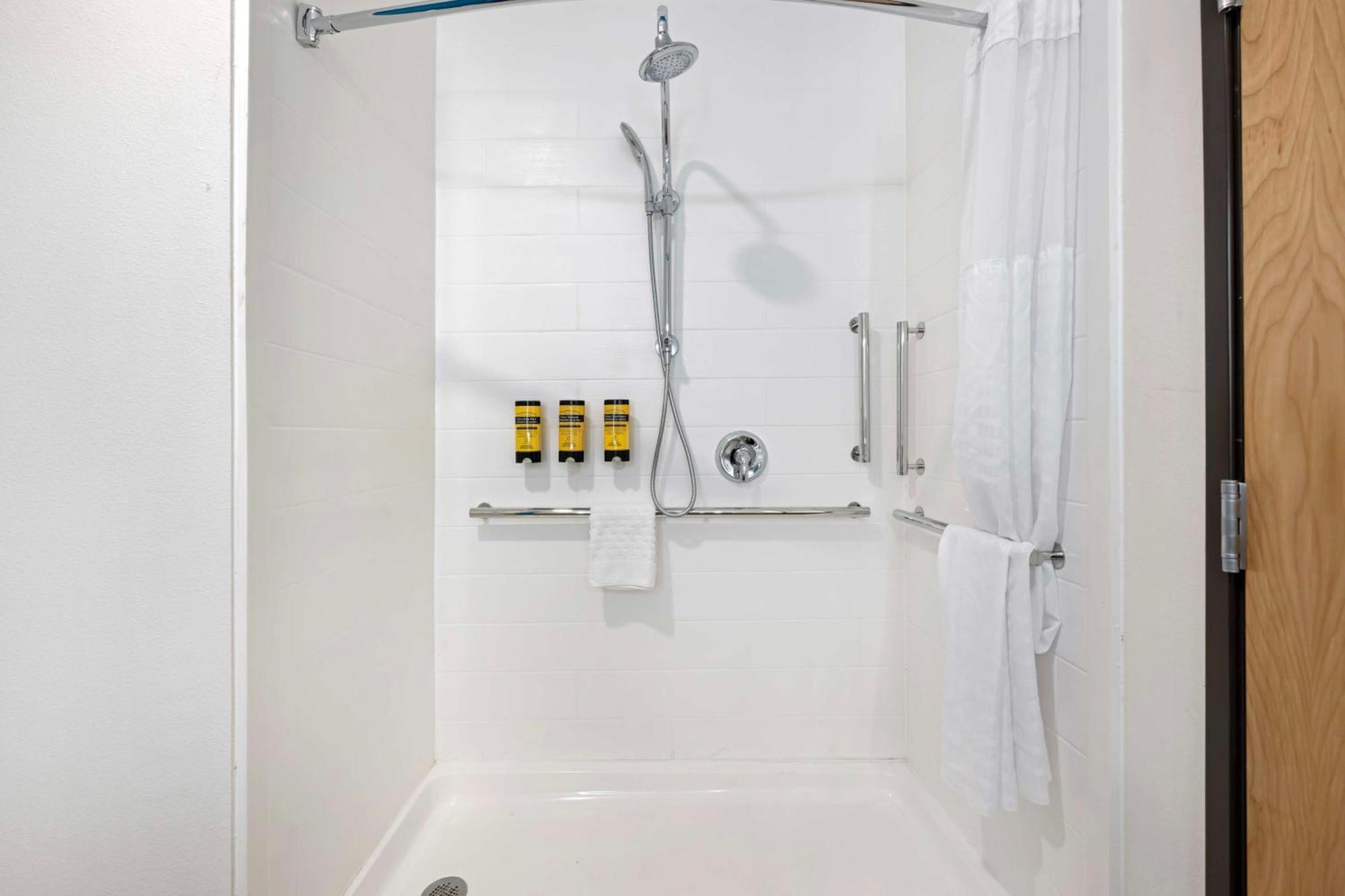 Hotel Western Executive Residency 3*