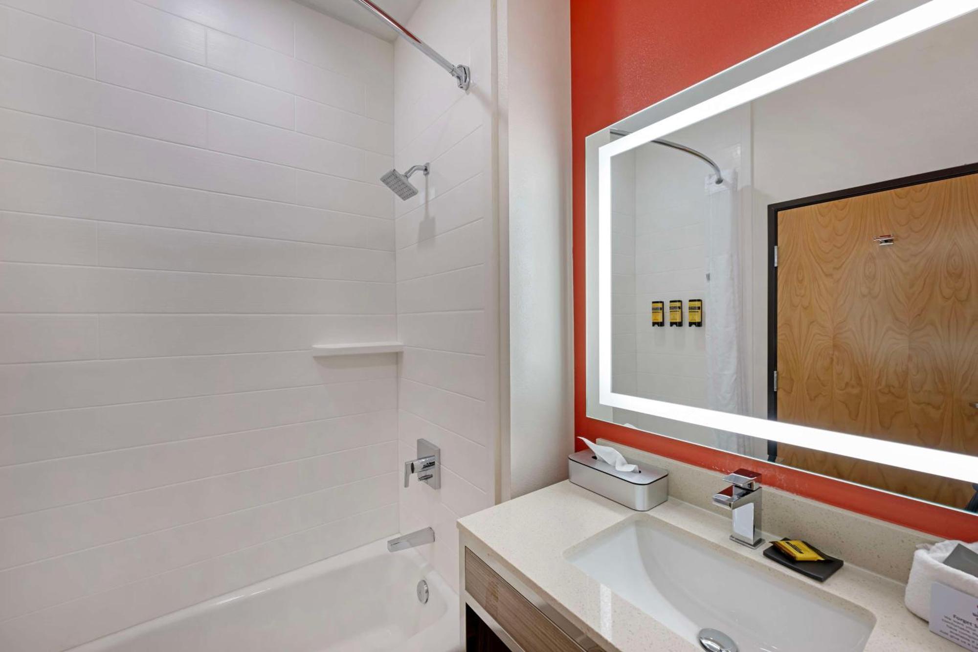 Hotel Western Executive Residency Carlsbad